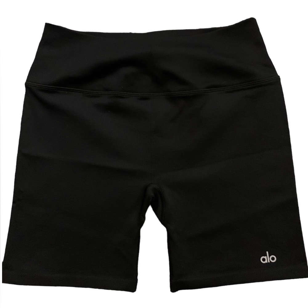 Alo Yoga Seamless Ribbed Bike Short M/L